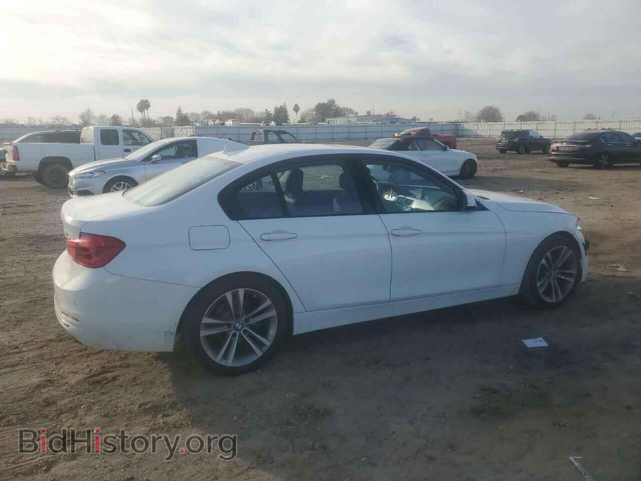 2016 BMW 3 SERIES - VIN: WBA8E9G50GNU28834 - Фото 3