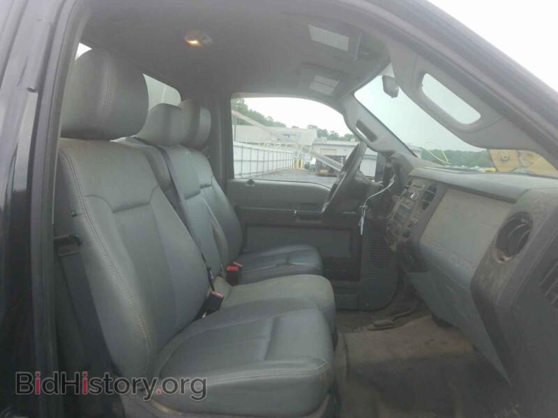 2012 Ford F250 (VIN 1FTBF2B61CEB03939) — фото 5 из 10
