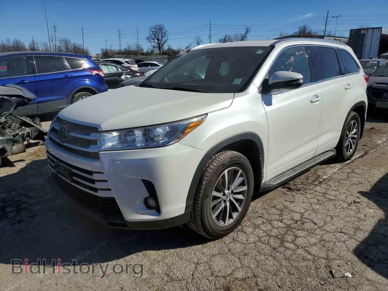 Фотография 5TDJZRFH2JS560077 - TOYOTA HIGHLANDER 2018