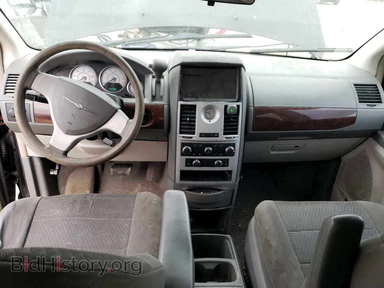 2010 CHRYSLER MINIVAN - VIN: 2A4RR4DE2AR347082 - Фото 8