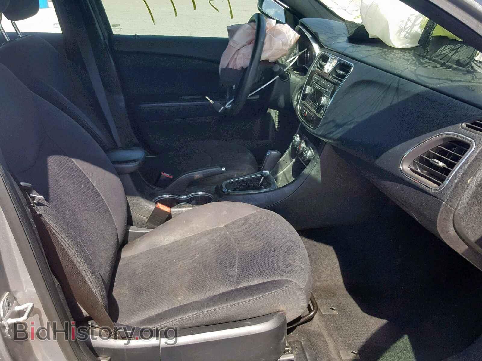 2013 CHRYSLER 200 - VIN: 1C3CCBAB1DN689656 - Photo 5