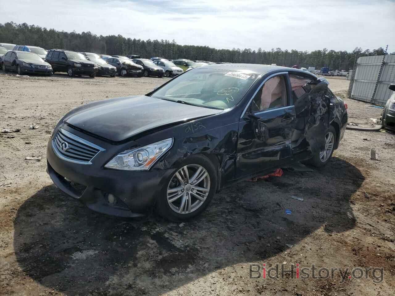 Photo JN1CV6AP8BM501102 - INFINITI G37 2011