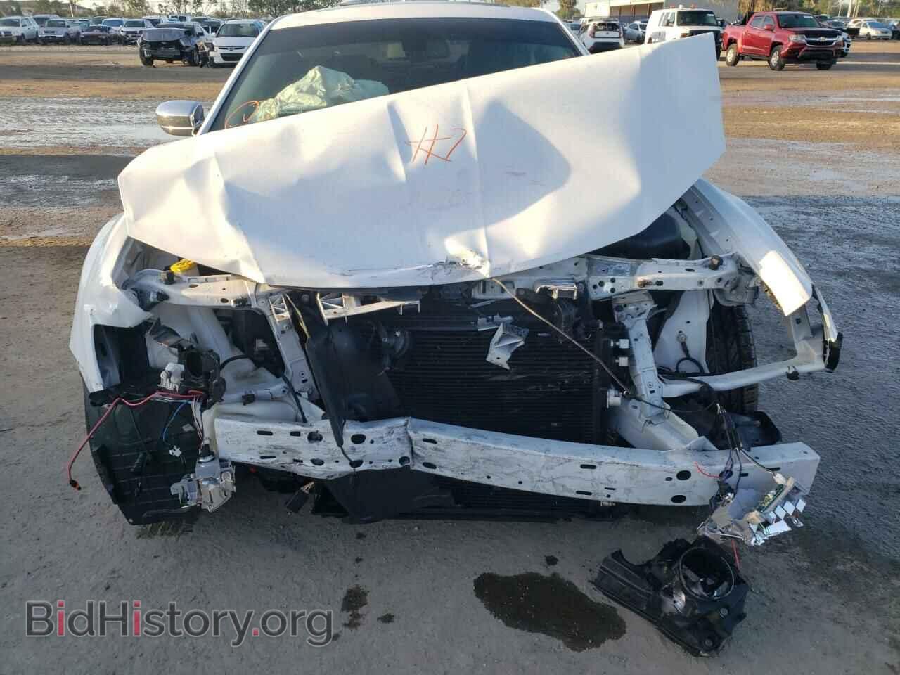 2017 CHRYSLER 300 - VIN: 2C3CCAAG1HH646889 - Фото 9