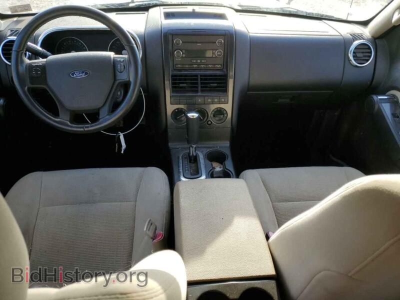 2008 Ford EXPLORER (VIN 1FMEU73E18UA27797) — фото 8 из 13