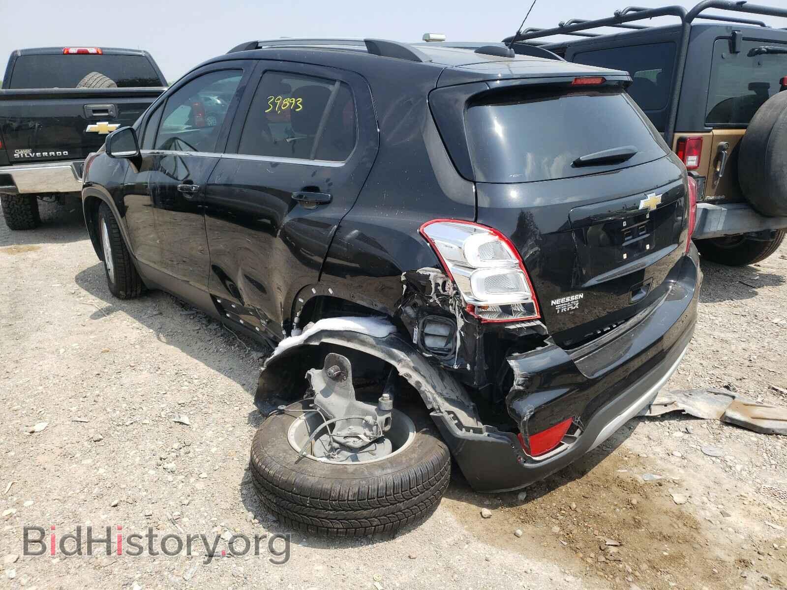 2017 CHEVROLET TRAX - VIN: 3GNCJLSB1HL213121 - Фото 3