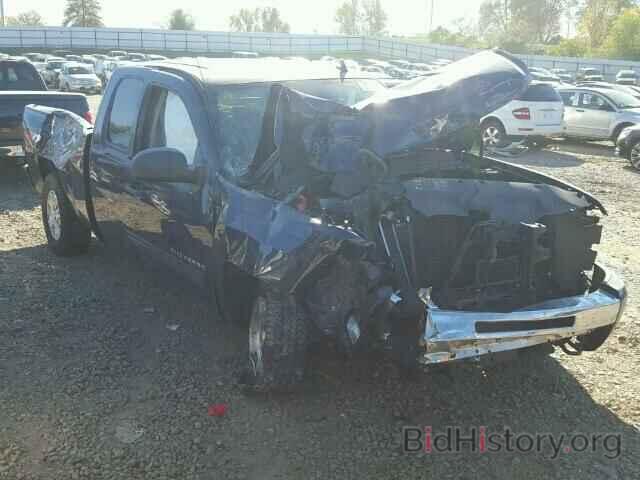 Photo 1GCRCSE02BZ151133 - CHEVROLET SILVERADO 2011