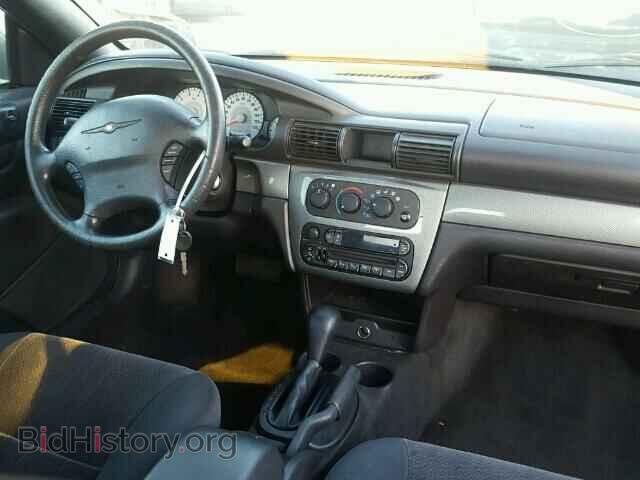 2004 CHRYSLER SEBRING - VIN: 1C3EL75R24N295192 - Фото 9