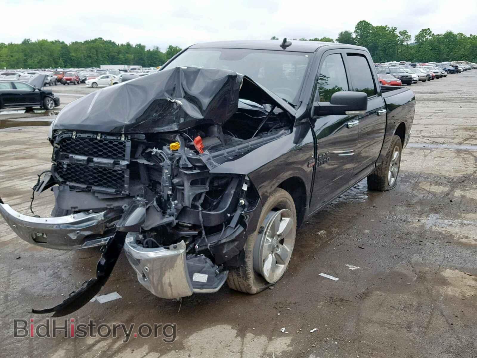 2016 RAM 1500 SLT - VIN: 3C6RR7LT4GG185369 - Фото 2