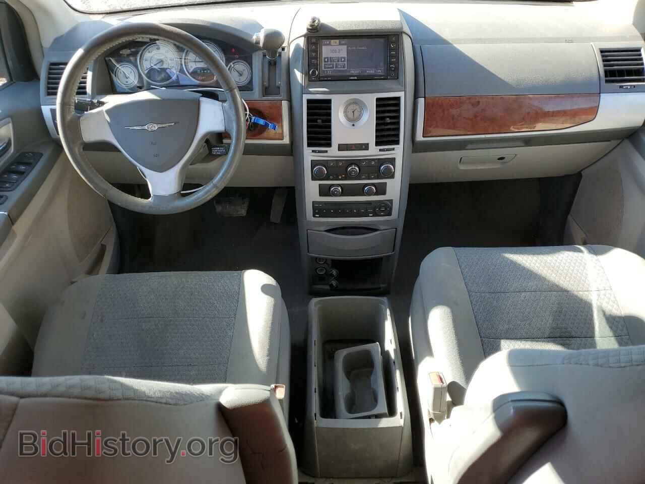 2009 CHRYSLER MINIVAN - VIN: 2A8HR54129R609143 - Фото 8