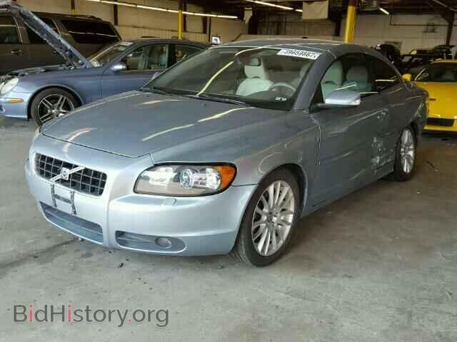 2007 VOLVO C70 - VIN: YV1MC68217J017129 - Фото 2