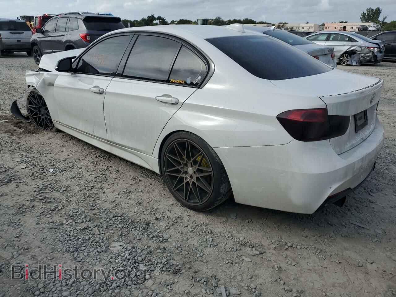 2013 BMW 3 SERIES - VIN: WBA3A5C59DF453158 - Фото 2