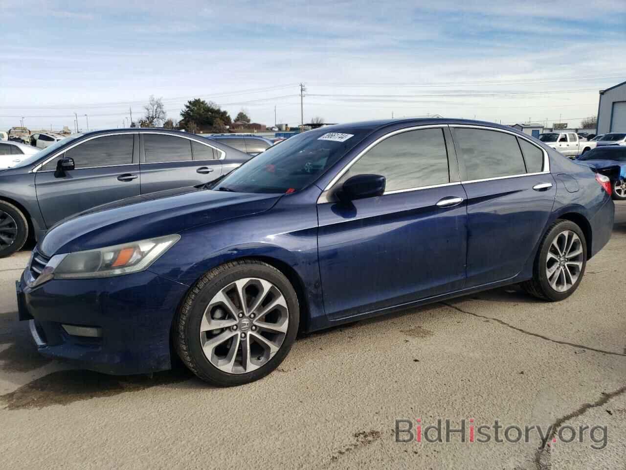 Photo 1HGCR2F58FA010555 - HONDA ACCORD 2015