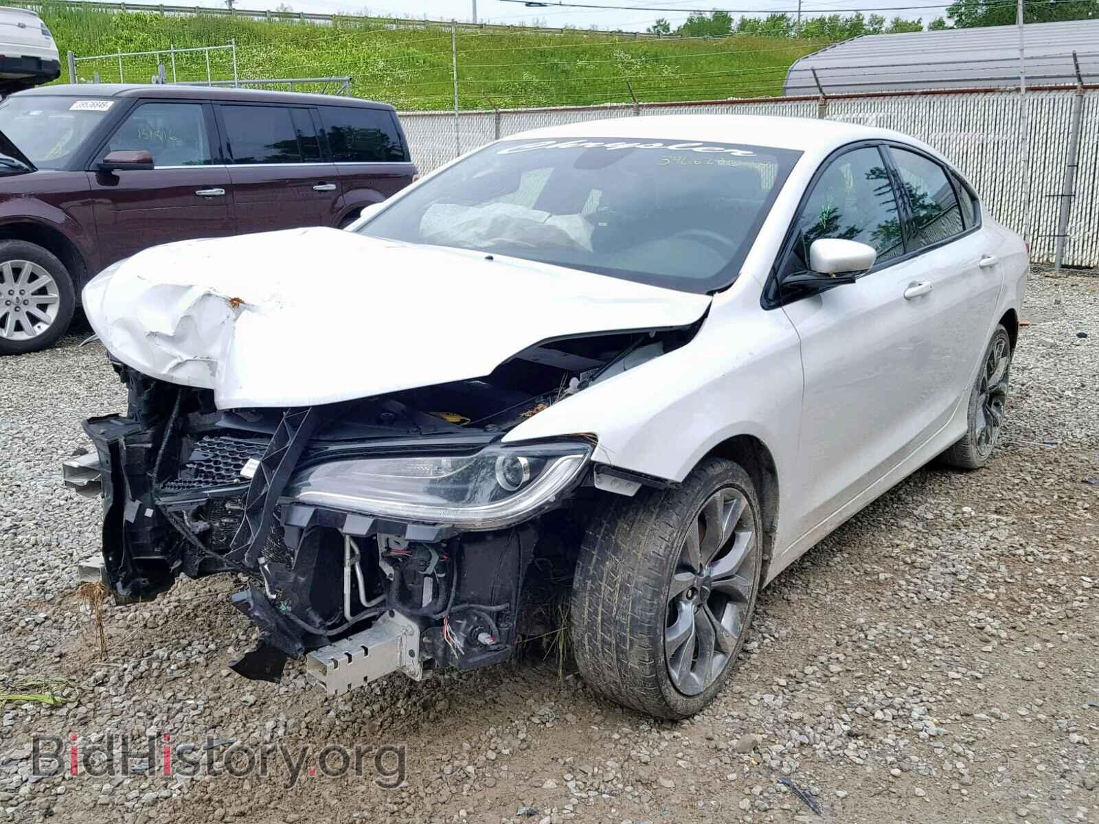2016 CHRYSLER 200 - VIN: 1C3CCCBB6GN188013 - Фото 2