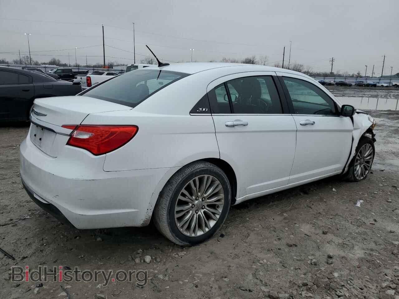 2012 CHRYSLER 200 - VIN: 1C3CCBCB1CN115621 - Фото 3