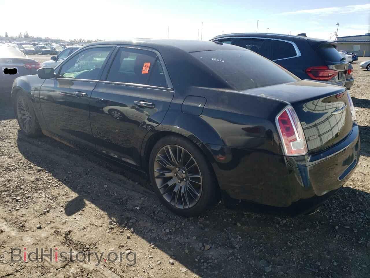 2013 CHRYSLER 300 - VIN: 2C3CCADT2DH691066 - Фото 2