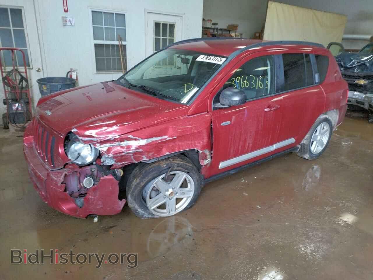 Photo 1J4NT1FB1AD676960 - JEEP COMPASS 2010