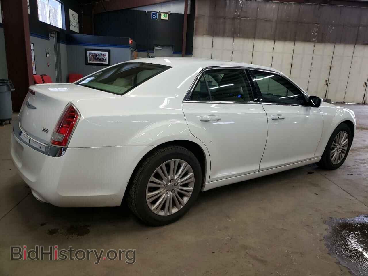 2013 CHRYSLER 300 - VIN: 2C3CCARG7DH533401 - Фото 3