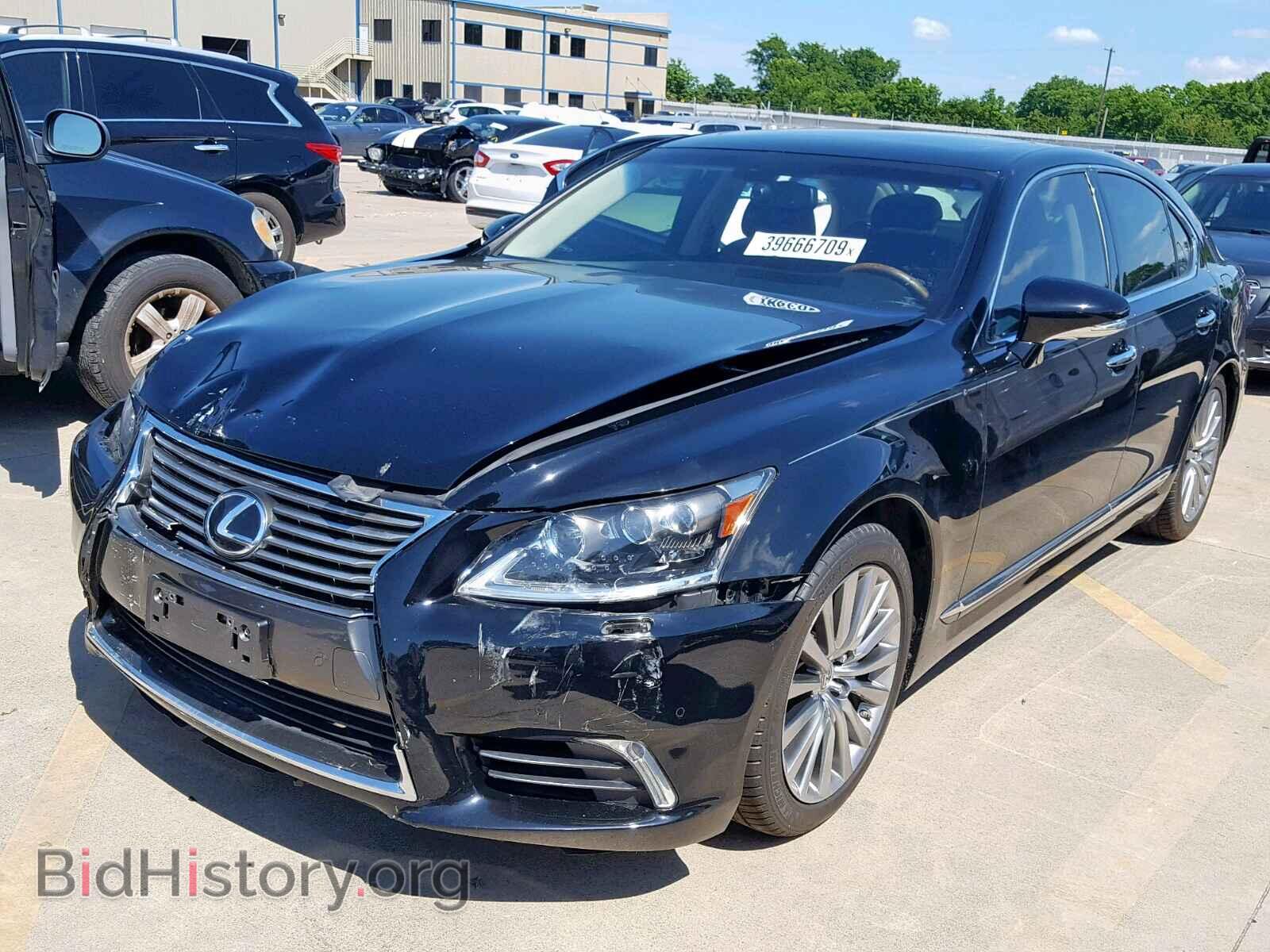 2014 LEXUS LS460 - VIN: JTHBL5EF2E5125813 - Photo 2