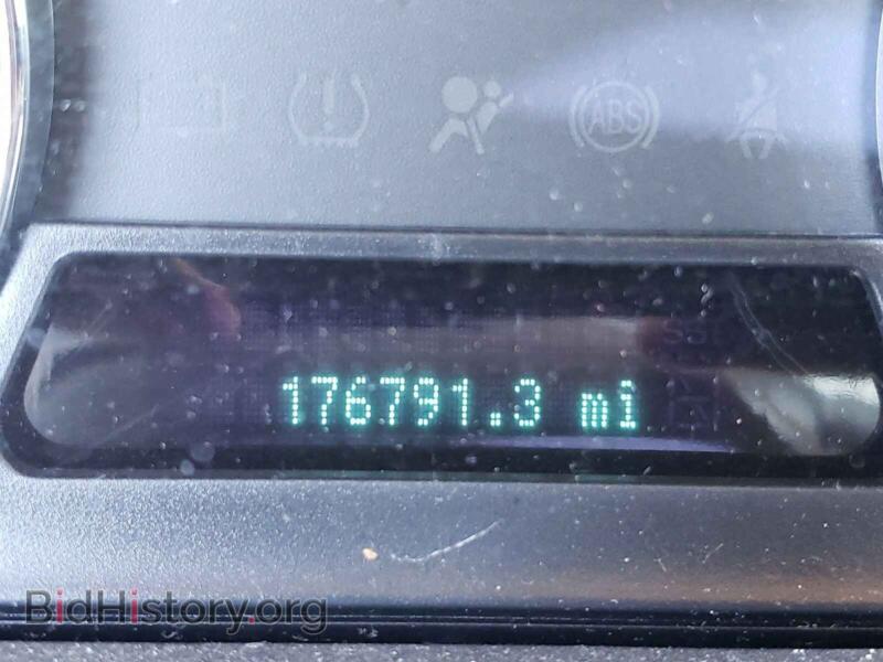 2011 Ford FLEX (VIN 2FMGK5CC1BBD26947) — фото 8 из 10