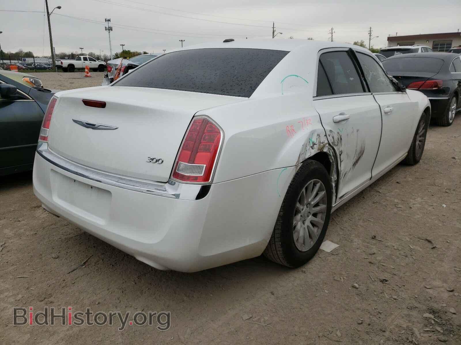2012 CHRYSLER 300 - VIN: 2C3CCAAGXCH289463 - Фото 4