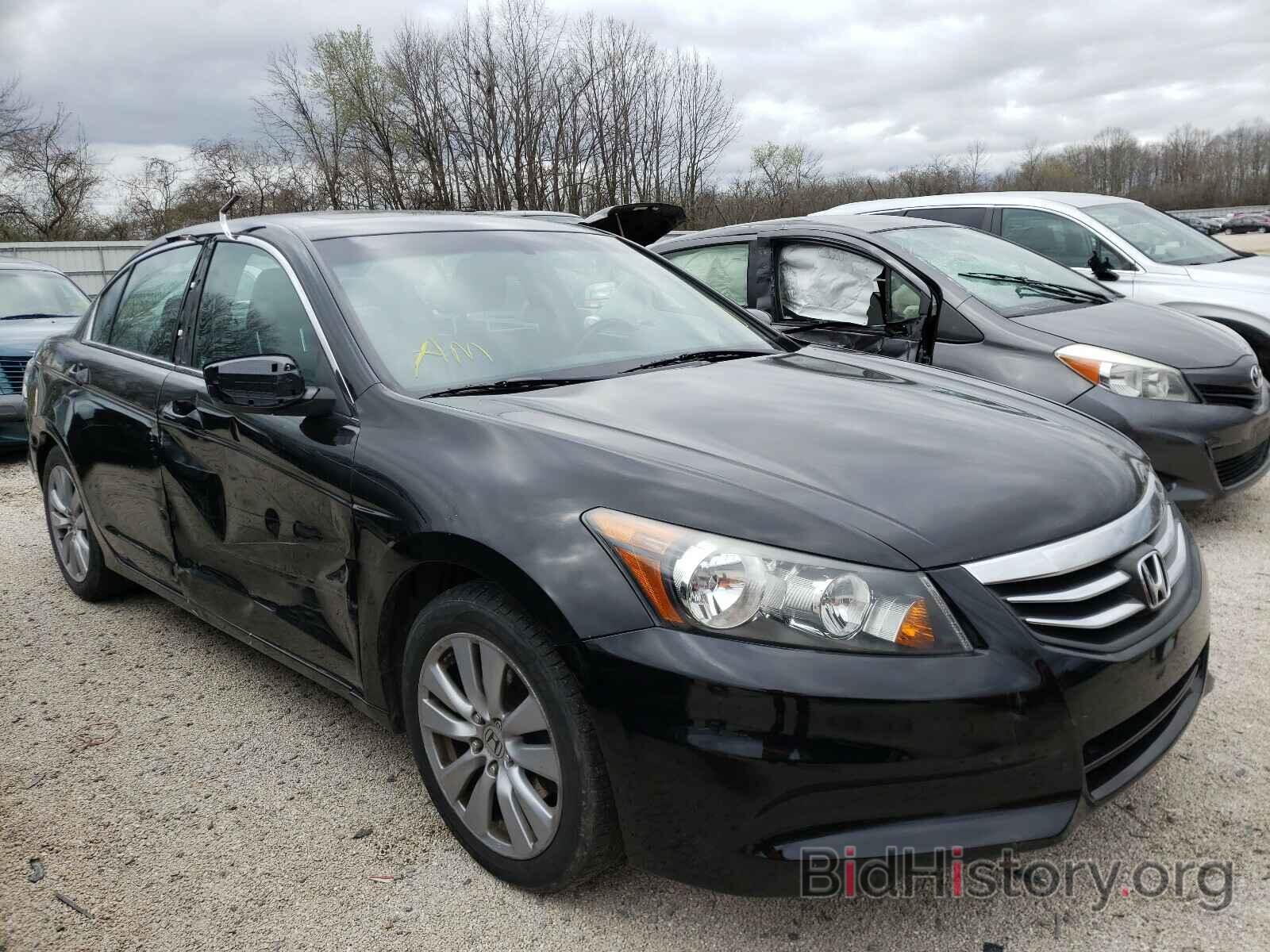 Photo 1HGCP2F83BA040587 - HONDA ACCORD 2011