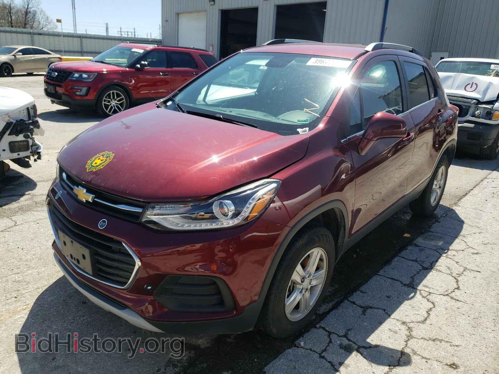 2017 CHEVROLET TRAX - VIN: 3GNCJPSB6HL182925 - Фото 2