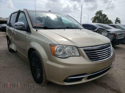 2011 Chrysler MINIVAN Town & COU, beige — VIN 2A4RR6DG3BR760000, Copart