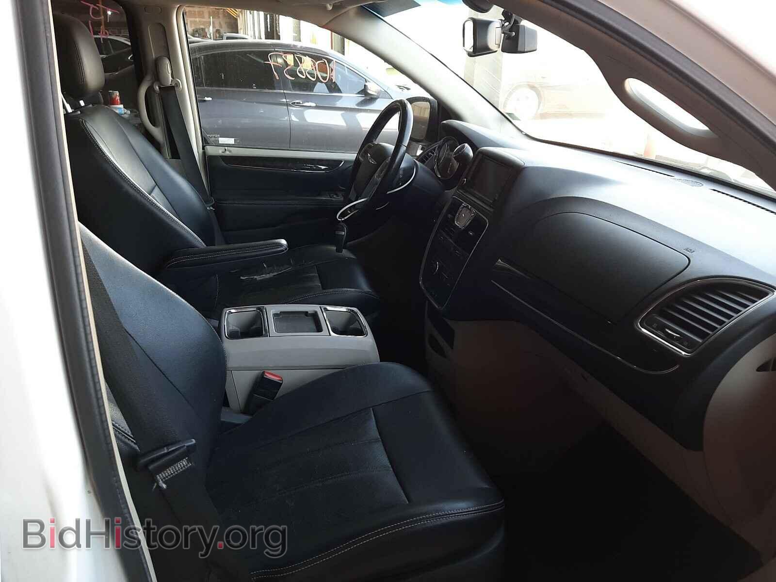 2011 CHRYSLER MINIVAN - VIN: 2A4RR8DG0BR634625 - Фото 5