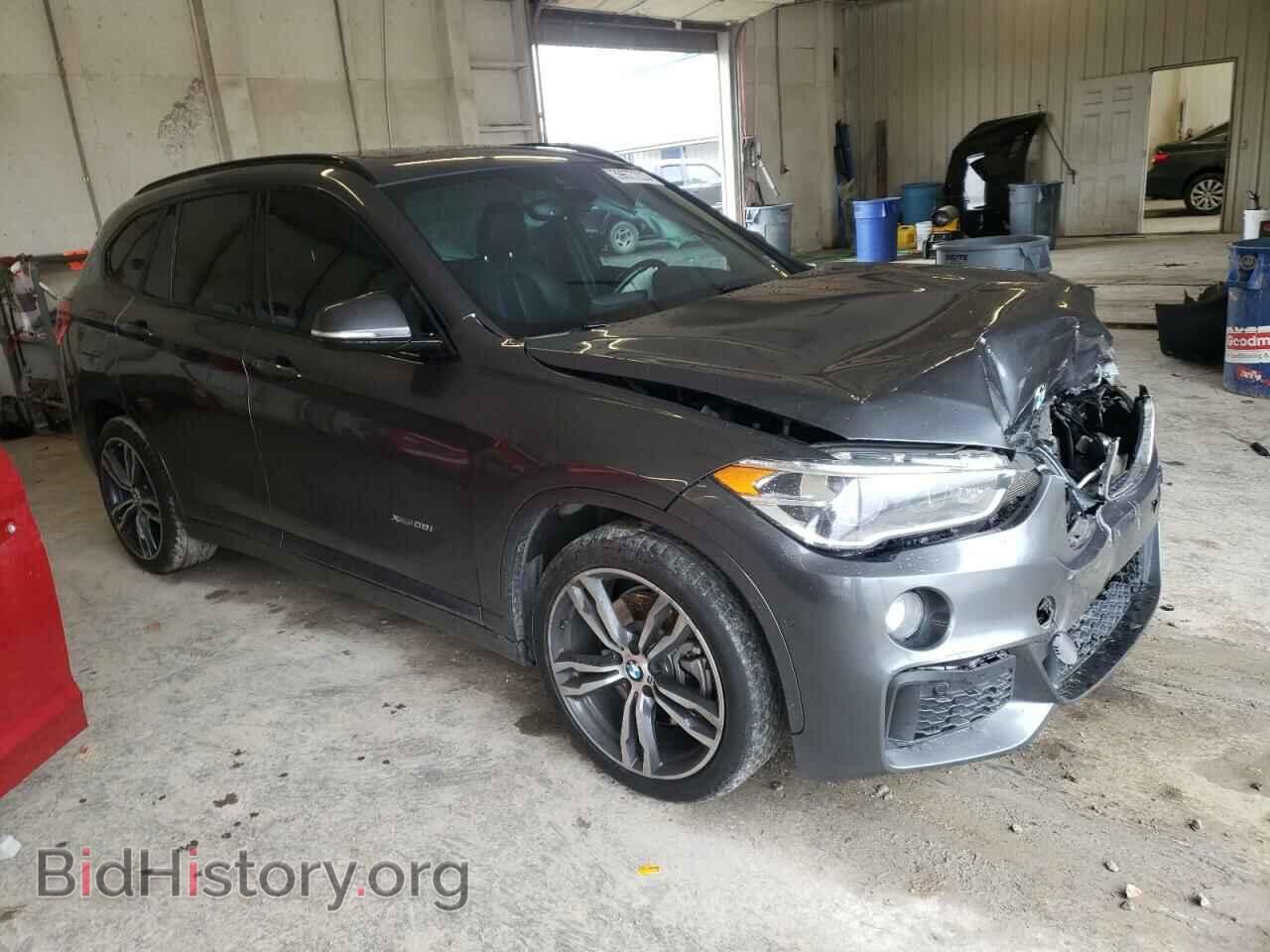 2017 BMW X1 - VIN: WBXHT3C31H5F74113 - Фото 4