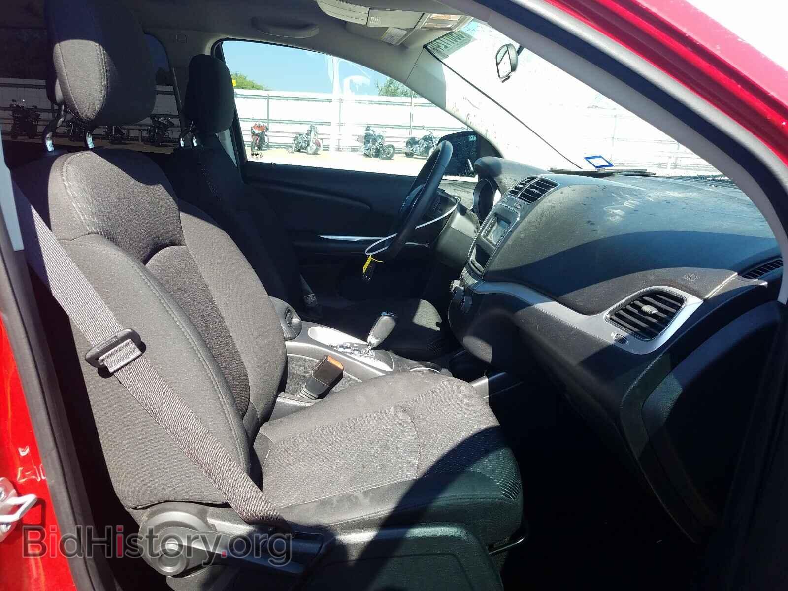 2018 DODGE JOURNEY - VIN: 3C4PDCAB6JT363654 - Фото 5