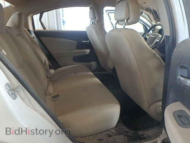 2012 CHRYSLER 200 - VIN: 1C3CCBBG3CN124625 - Фото 6