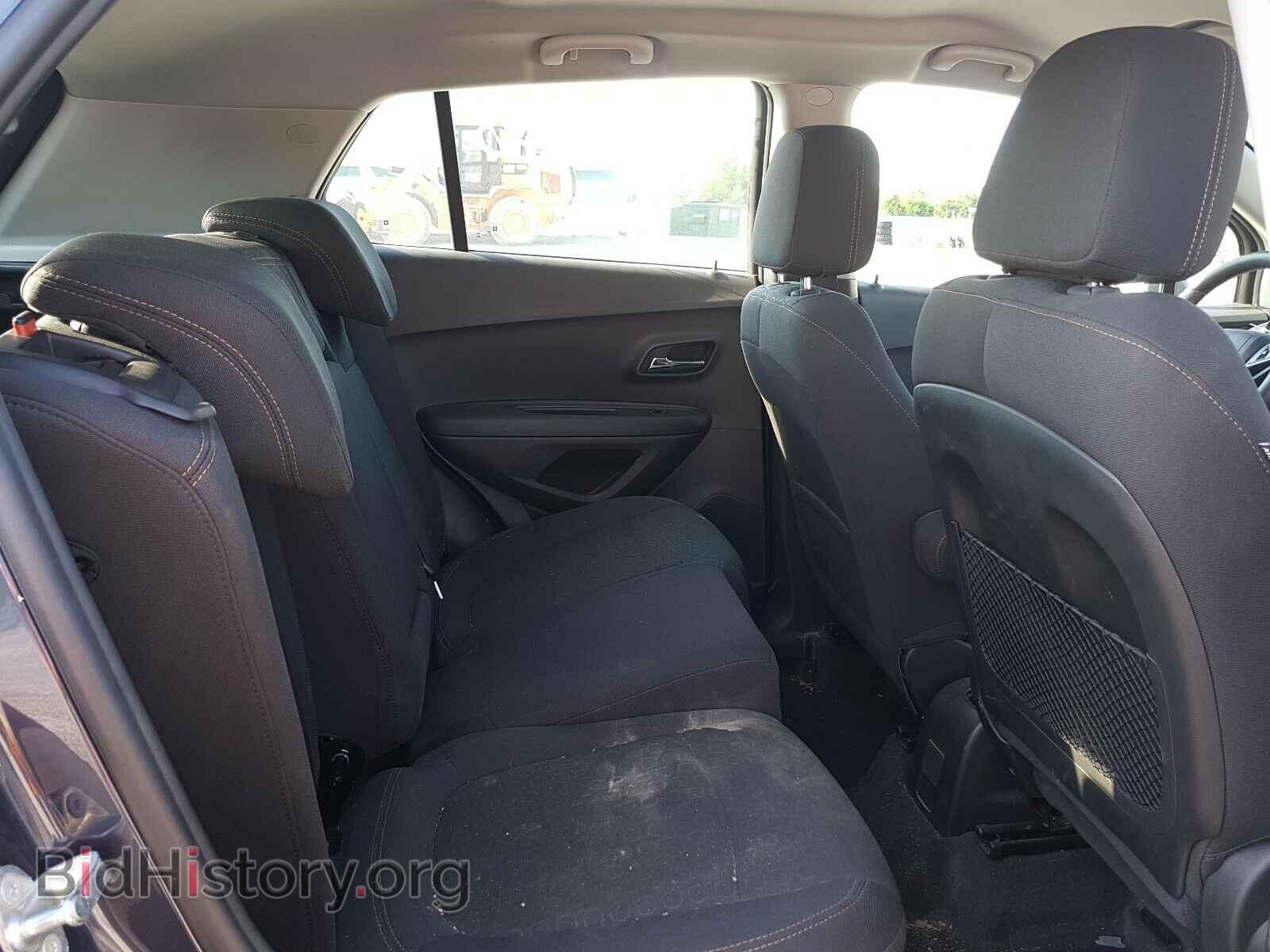 2018 CHEVROLET TRAX - VIN: 3GNCJKSB0JL168513 - Фото 6