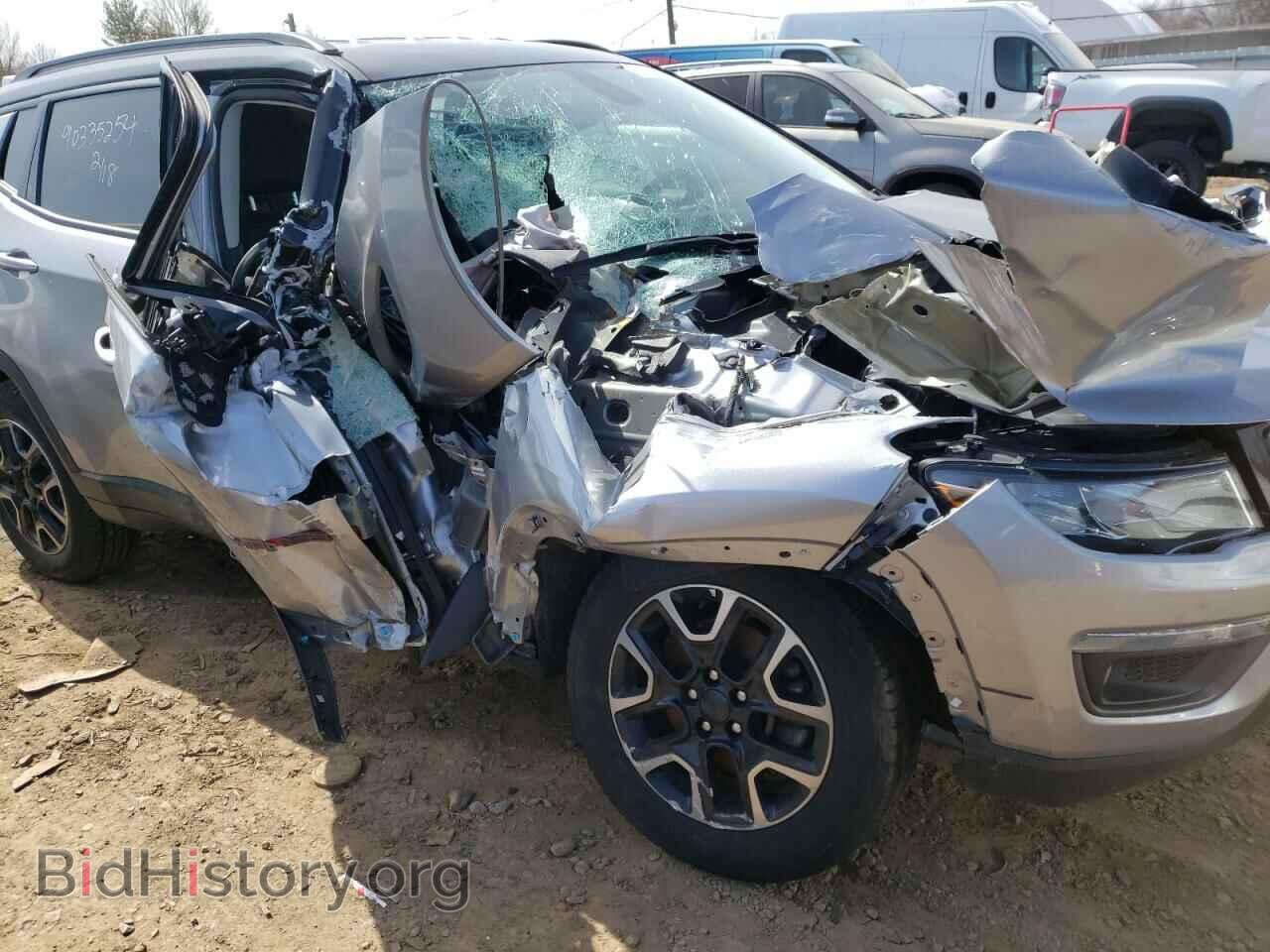 2019 JEEP COMPASS - VIN: 3C4NJDDB0KT671602 - Фото 9