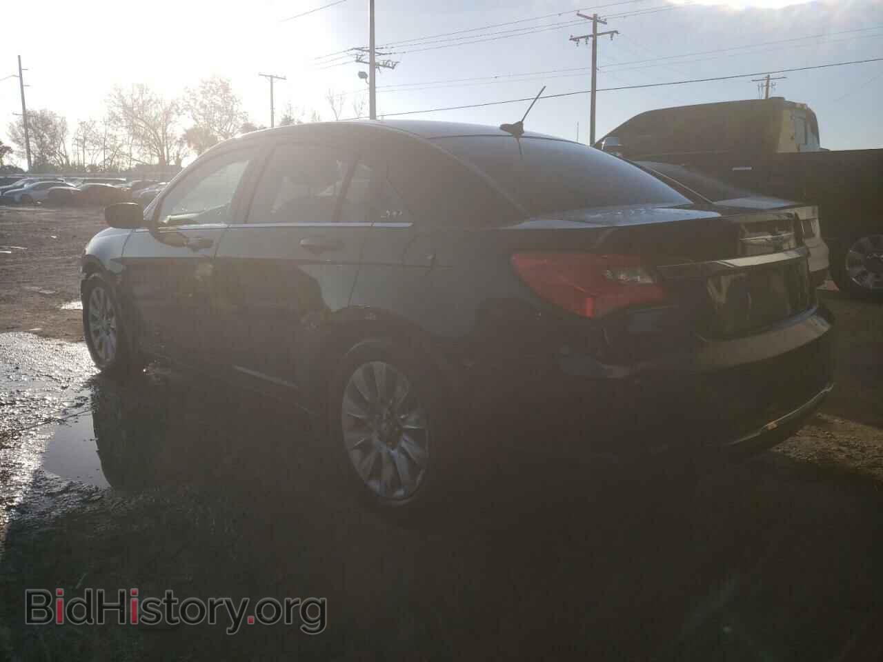 2012 CHRYSLER 200 - VIN: 1C3CCBAB4CN204201 - Фото 2