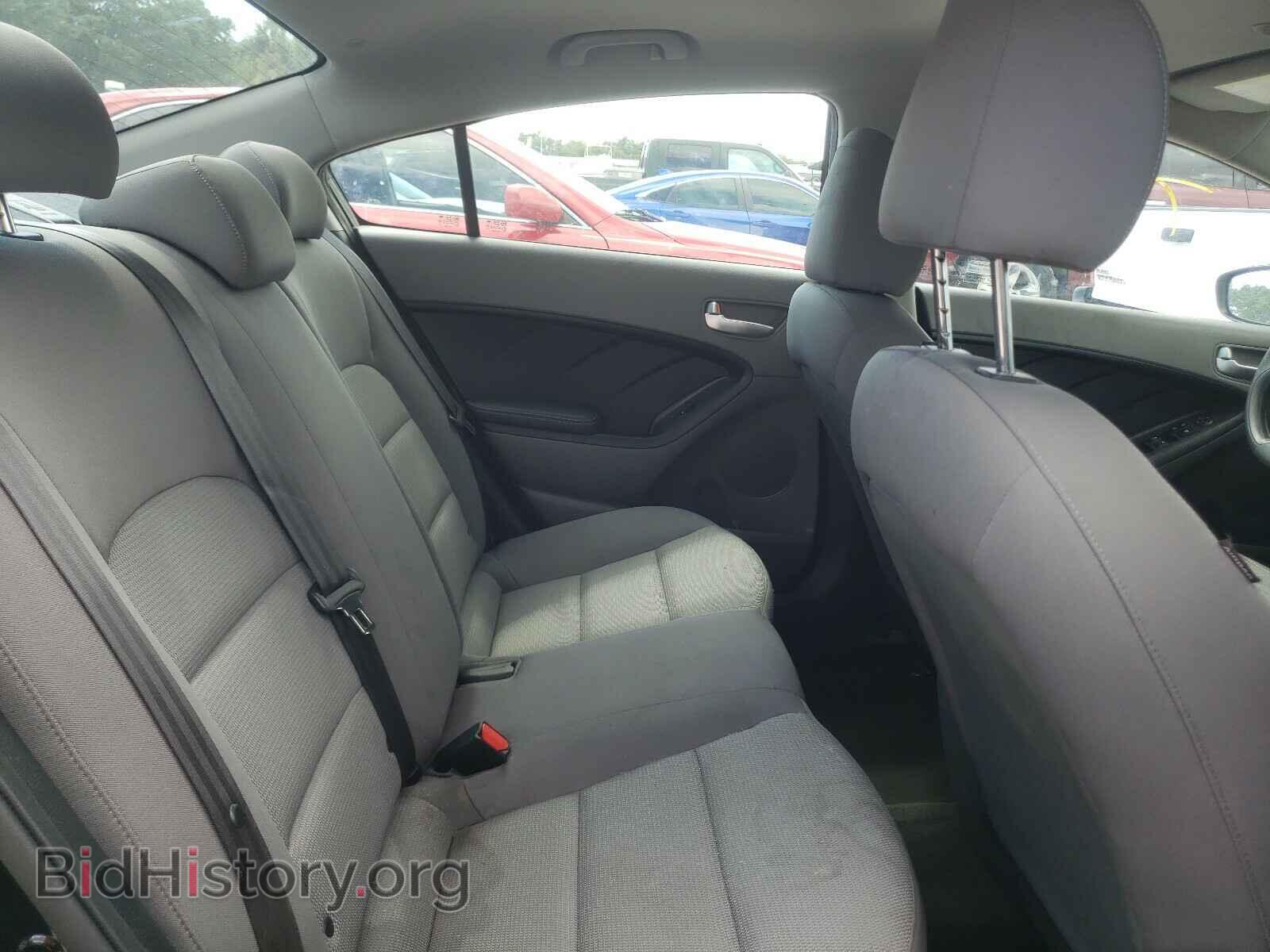 2017 KIA FORTE - VIN: 3KPFK4A78HE014514 - Photo 6