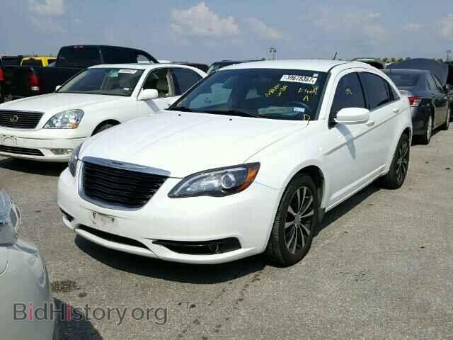 2013 CHRYSLER 200 - VIN: 1C3CCBBB3DN525453 - Фото 2