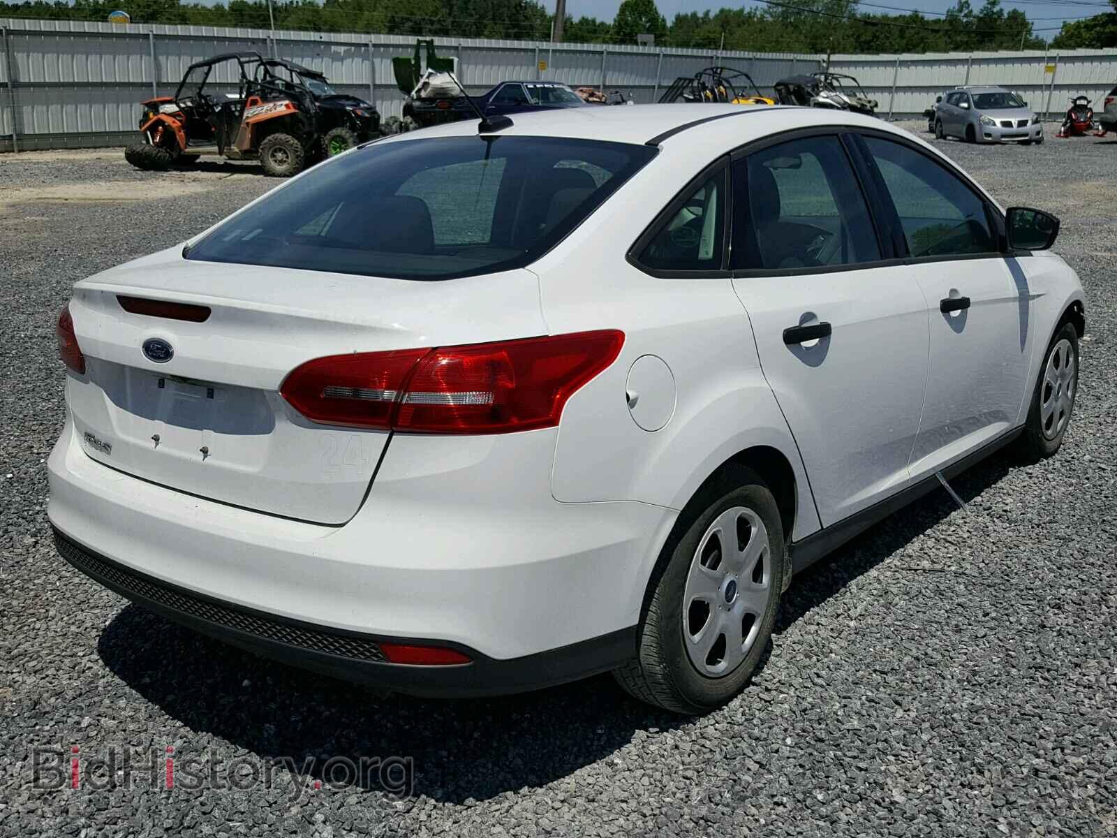 2016 FORD FOCUS - VIN: 1FADP3E29GL331957 - Photo 4