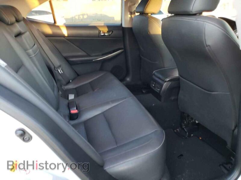 2015 Lexus IS (VIN JTHBF1D20F5081908) — photo 10 of 12