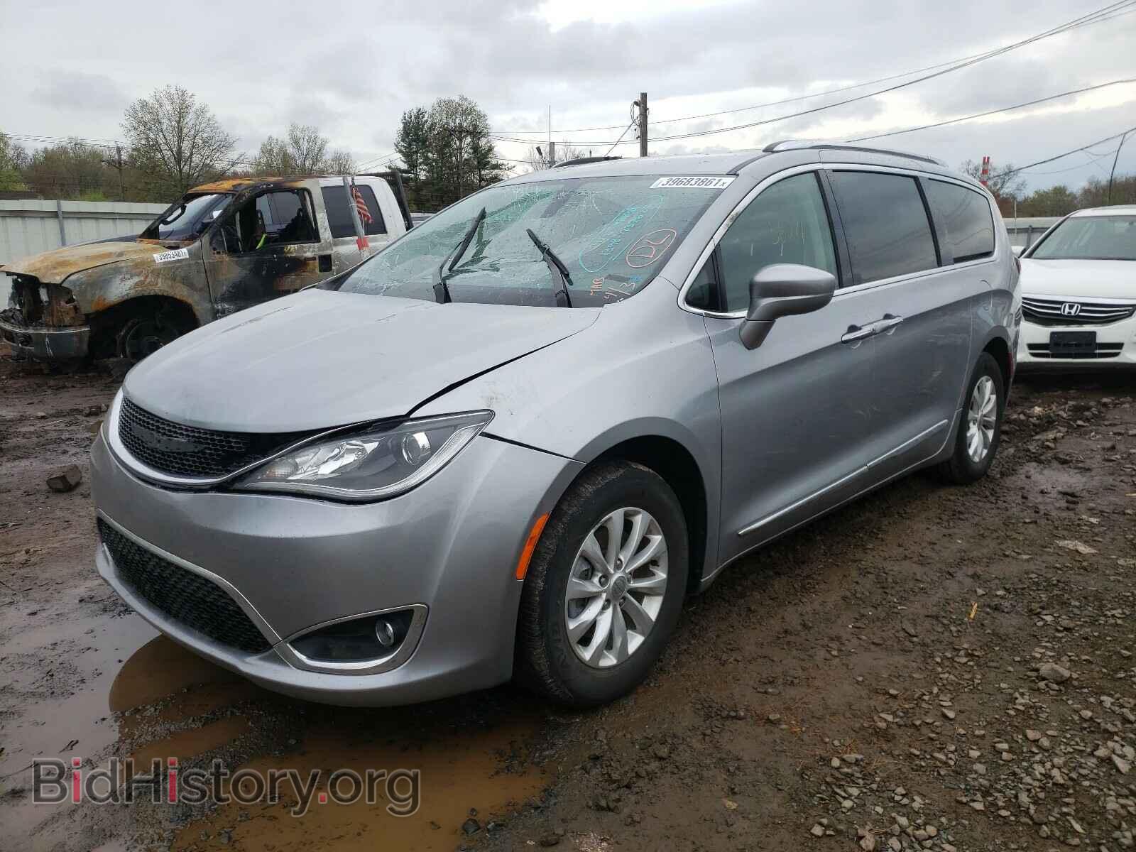 2019 CHRYSLER PACIFICA - VIN: 2C4RC1BGXKR582969 - Фото 2