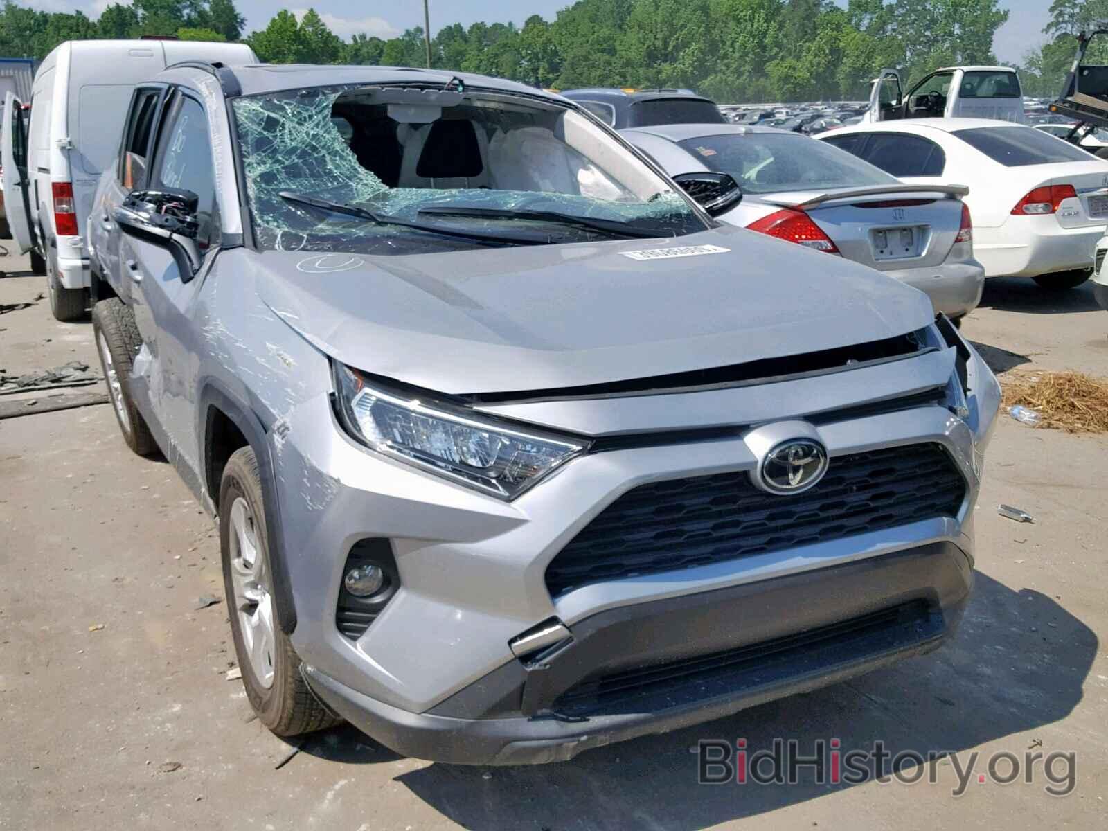 Photo JTMW1RFV7KJ004963 - TOYOTA RAV4 XLE 2019