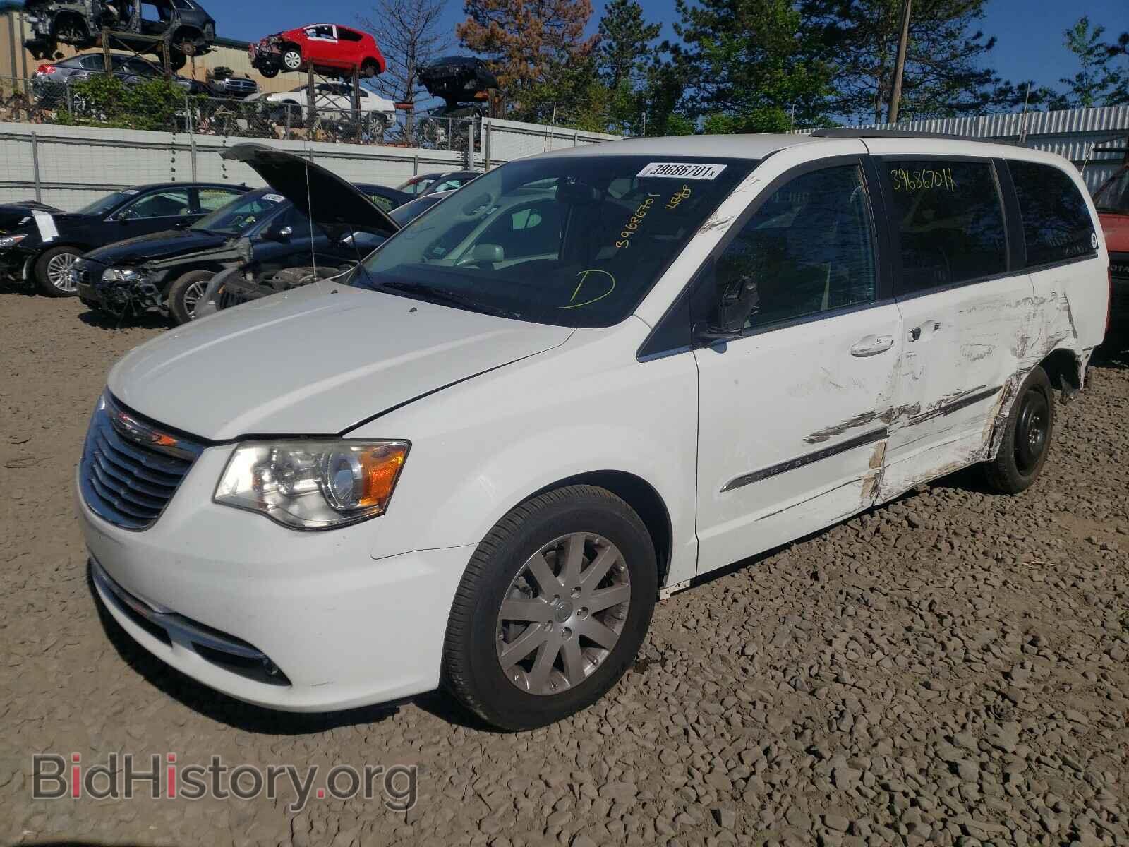2014 CHRYSLER MINIVAN - VIN: 2C4RC1BG0ER374636 - Photo 2