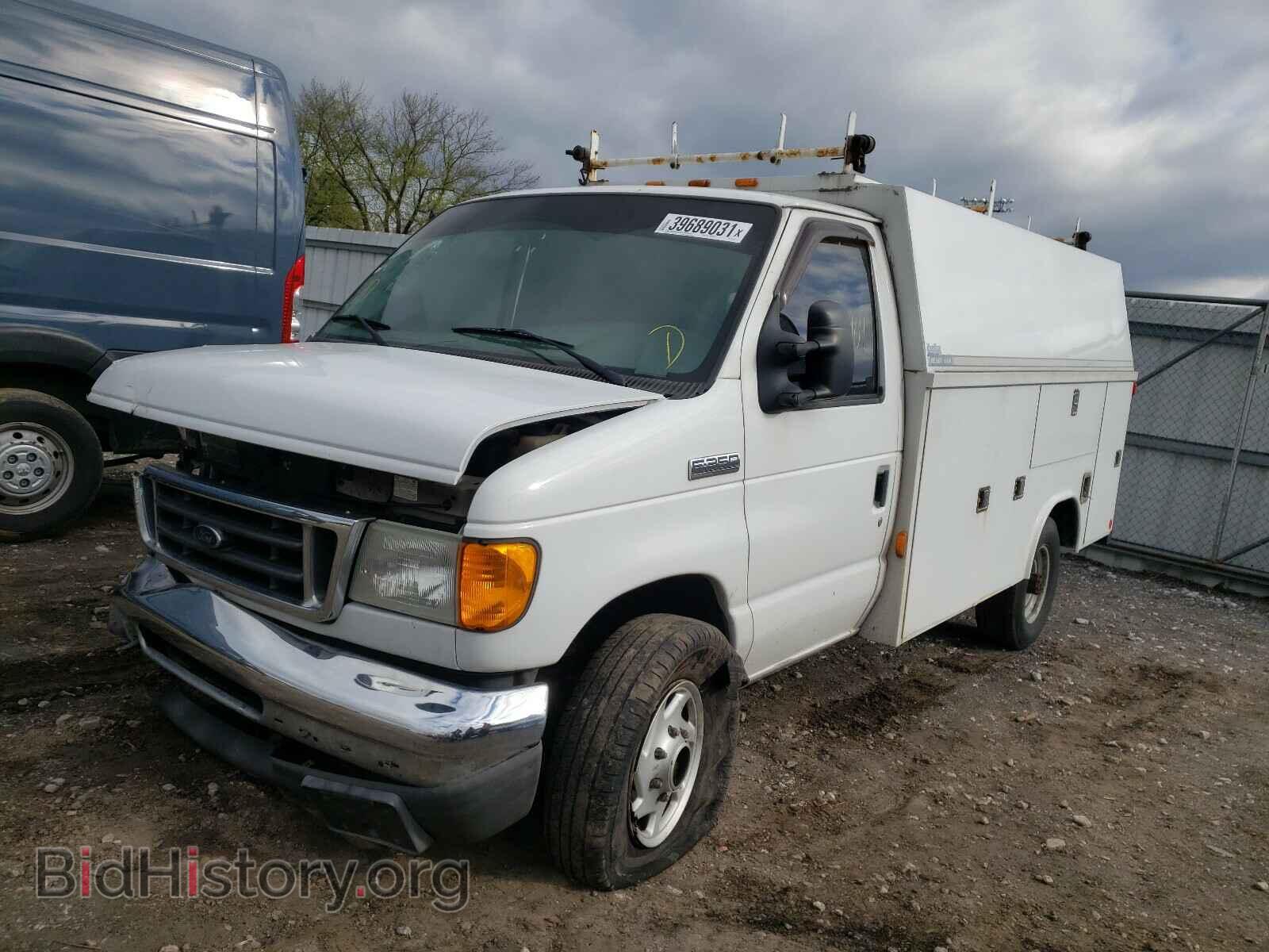 2007 FORD ECONOLINE - VIN: 1FDSE35L07DB21544 - Фото 2