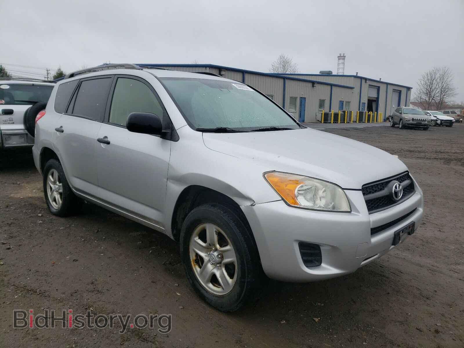 Фотография JTMBF4DV6CD044182 - TOYOTA RAV4 2012