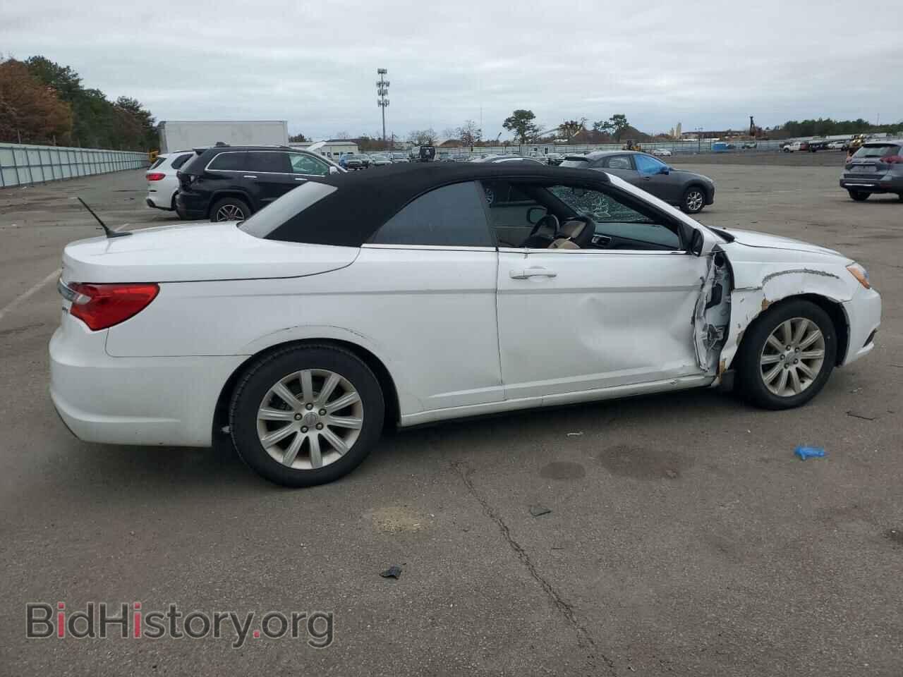 2013 CHRYSLER 200 - VIN: 1C3BCBEB2DN526651 - Фото 3