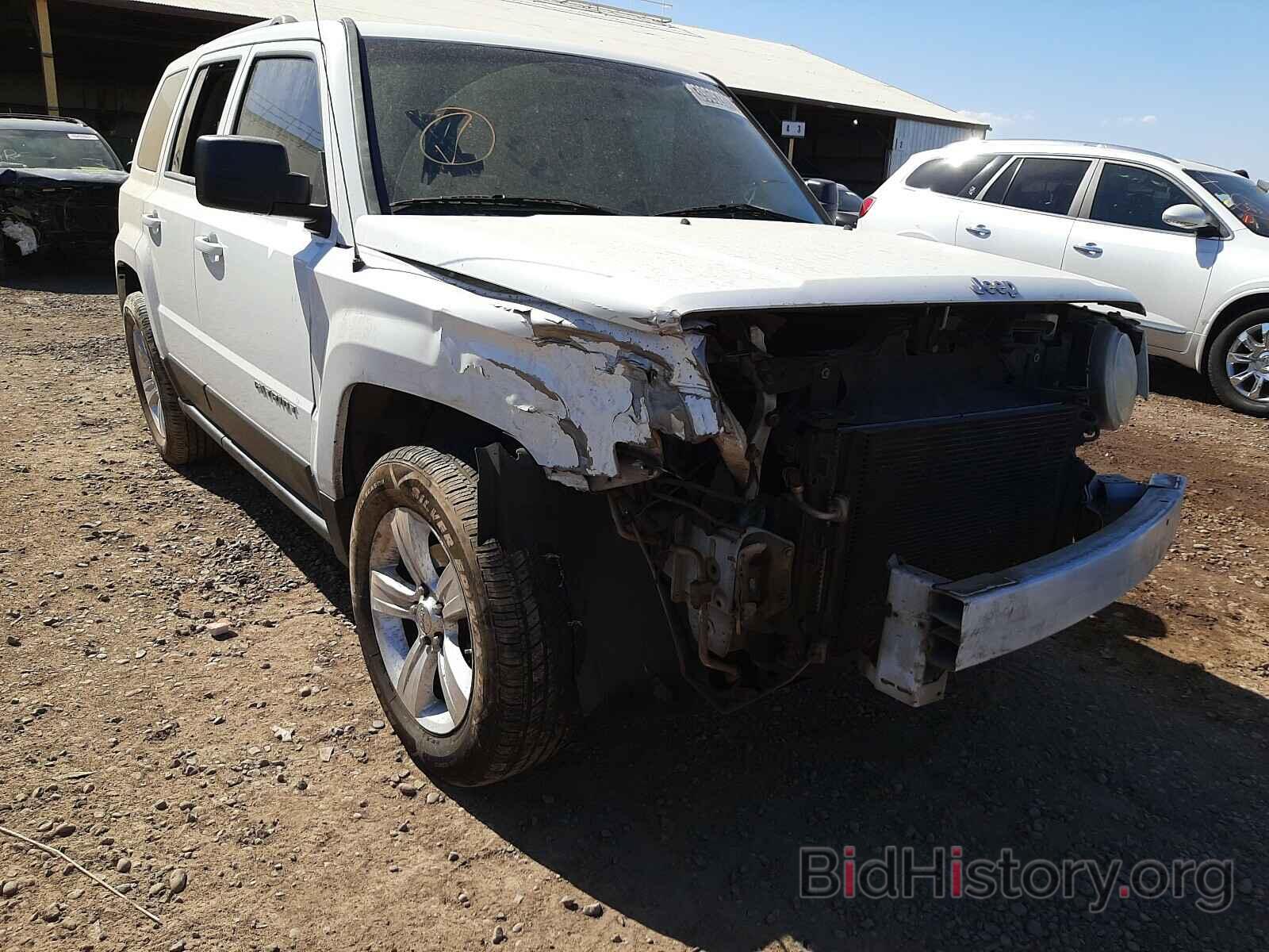 Photo 1C4NJPCB6CD666818 - JEEP PATRIOT 2012