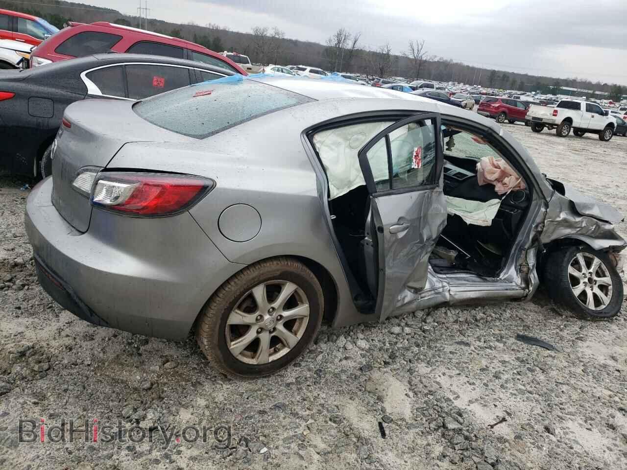 2011 MAZDA 3 - VIN: JM1BL1VF4B1389208 - Фото 3