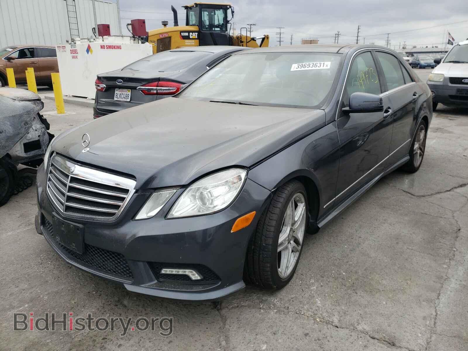 2011 MERCEDES-BENZ E-CLASS - VIN: WDDHF5GB4BA429070 - Фото 2