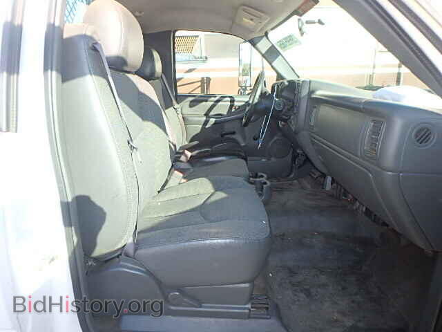 2005 CHEVROLET SILVERADO - VIN: 1GBJC34295E201726 - Фото 5