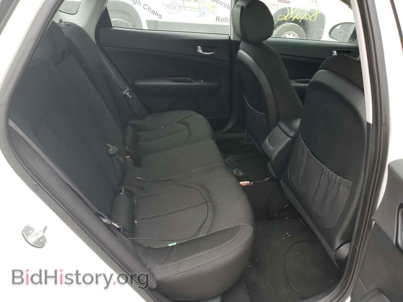 2017 KIA OPTIMA - VIN: KNAGT4L33H5163496 - Фото 10