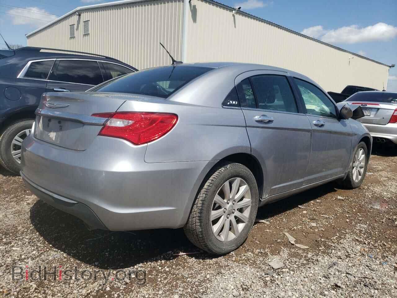 2013 CHRYSLER 200 - VIN: 1C3CCBCG8DN629401 - Фото 4